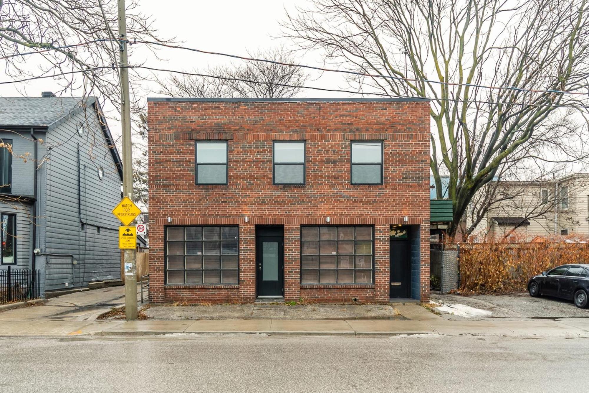 Modern 2 Bedroom Condo - Heart Of Leslieville Toronto Ngoại thất bức ảnh
